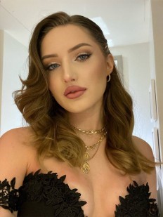 Фото проститутки Юля №1 в городе Южноуральск